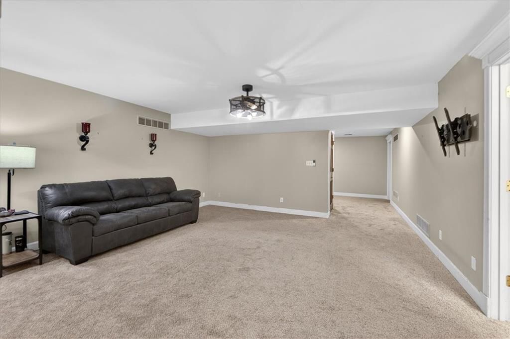 15401 Antioch Road — photo 70