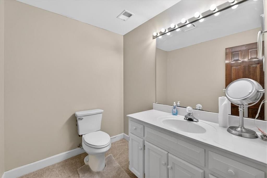 15401 Antioch Road — photo 71