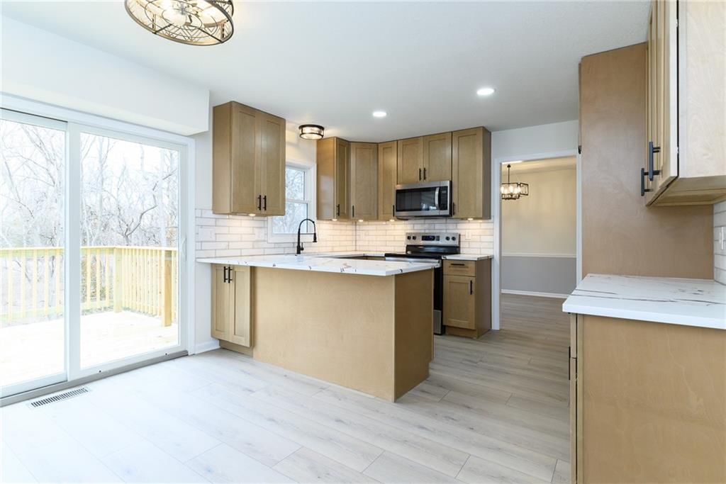 15512 W 123Rd Terrace — photo 7