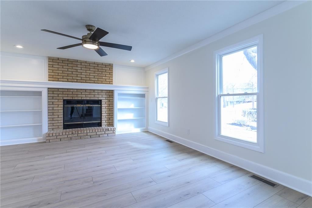 15512 W 123Rd Terrace — photo 9