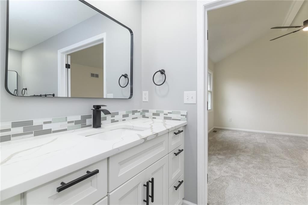 15512 W 123Rd Terrace — photo 19