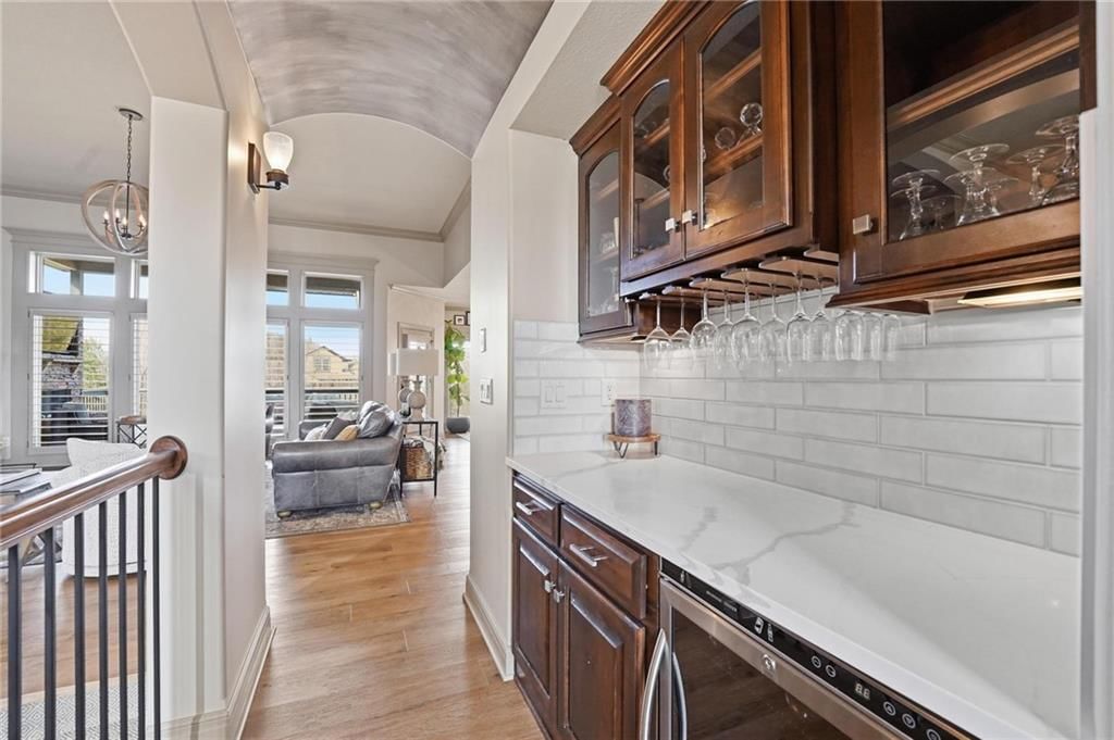 15516 Stearns Street — photo 7