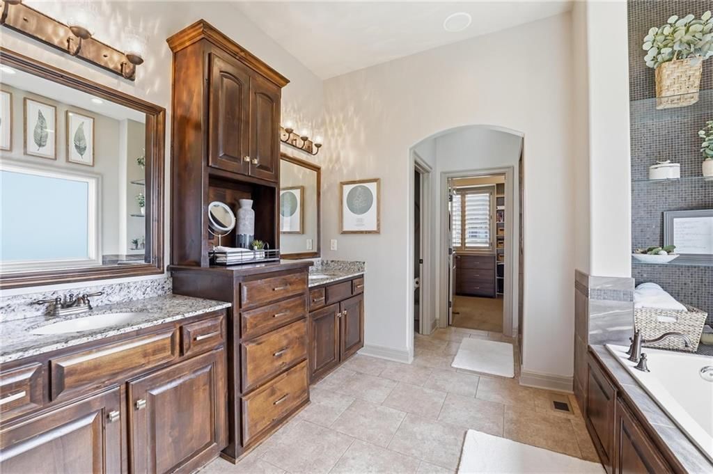 15516 Stearns Street — photo 26