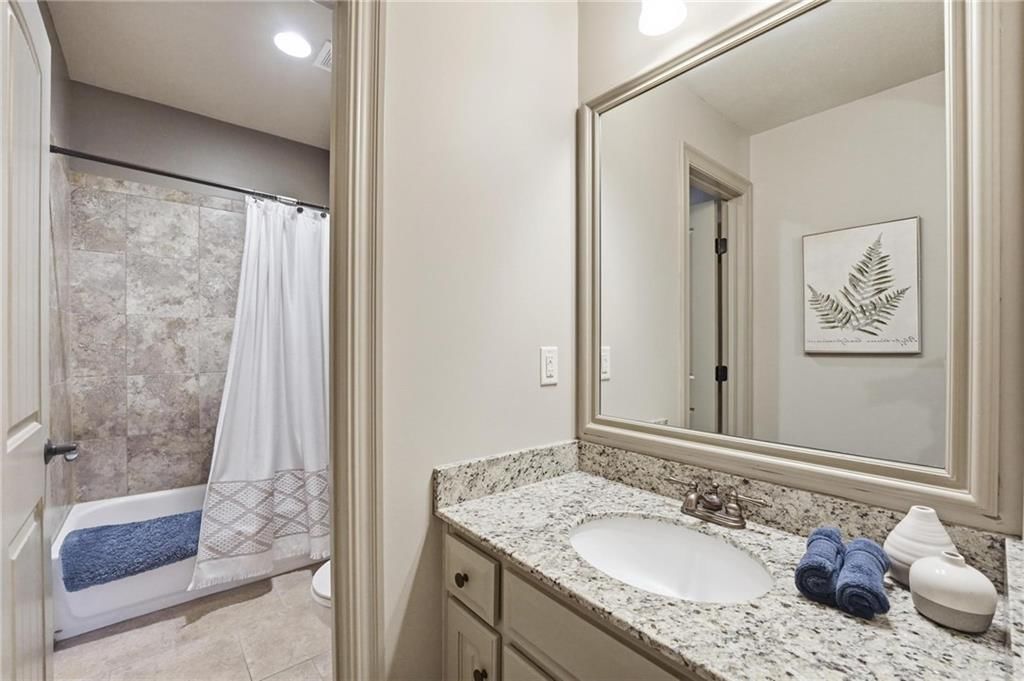 15516 Stearns Street — photo 48