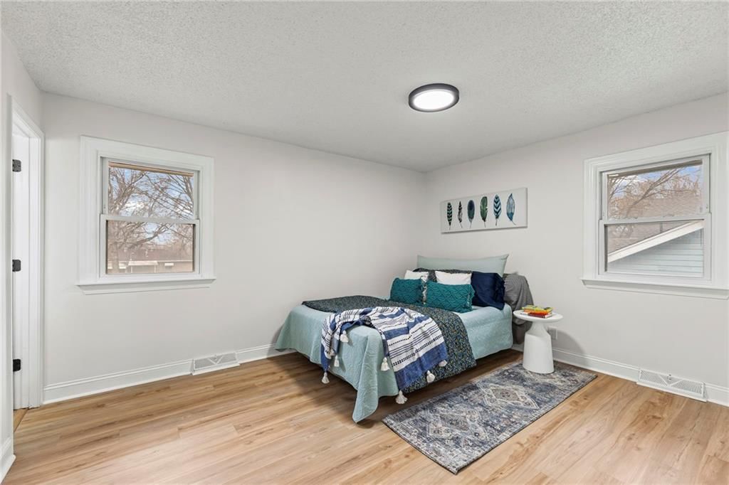 13801 Lowell Avenue — photo 12