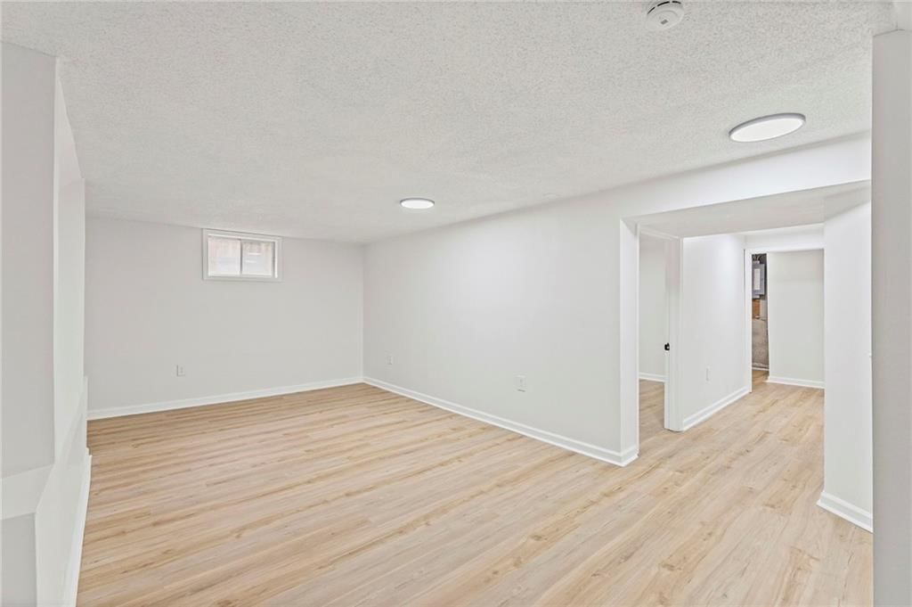 13801 Lowell Avenue — photo 18