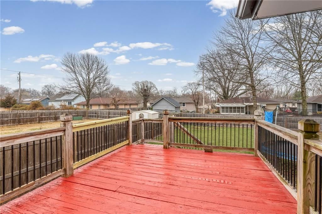 13801 Lowell Avenue — photo 24