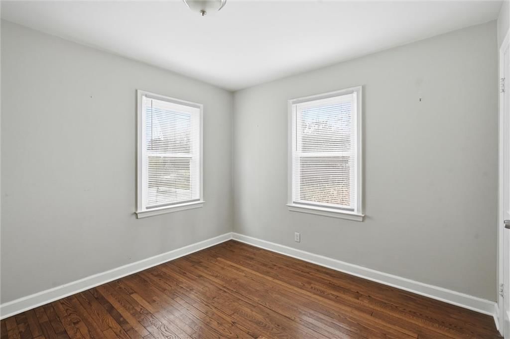 8324 Belleview Avenue — photo 14