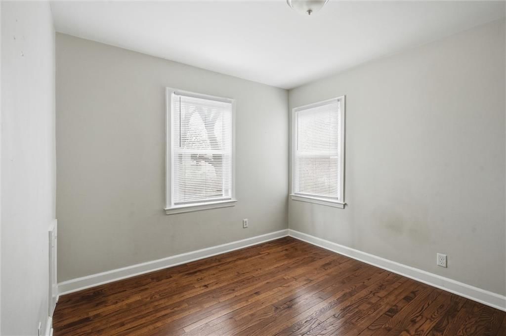 8324 Belleview Avenue — photo 16