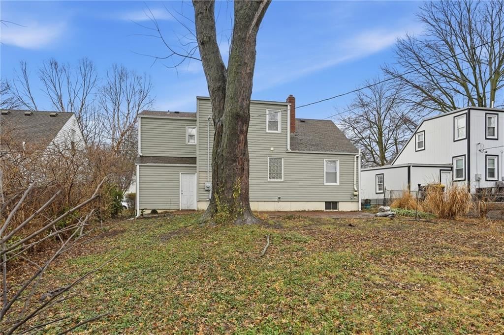 8324 Belleview Avenue — photo 28