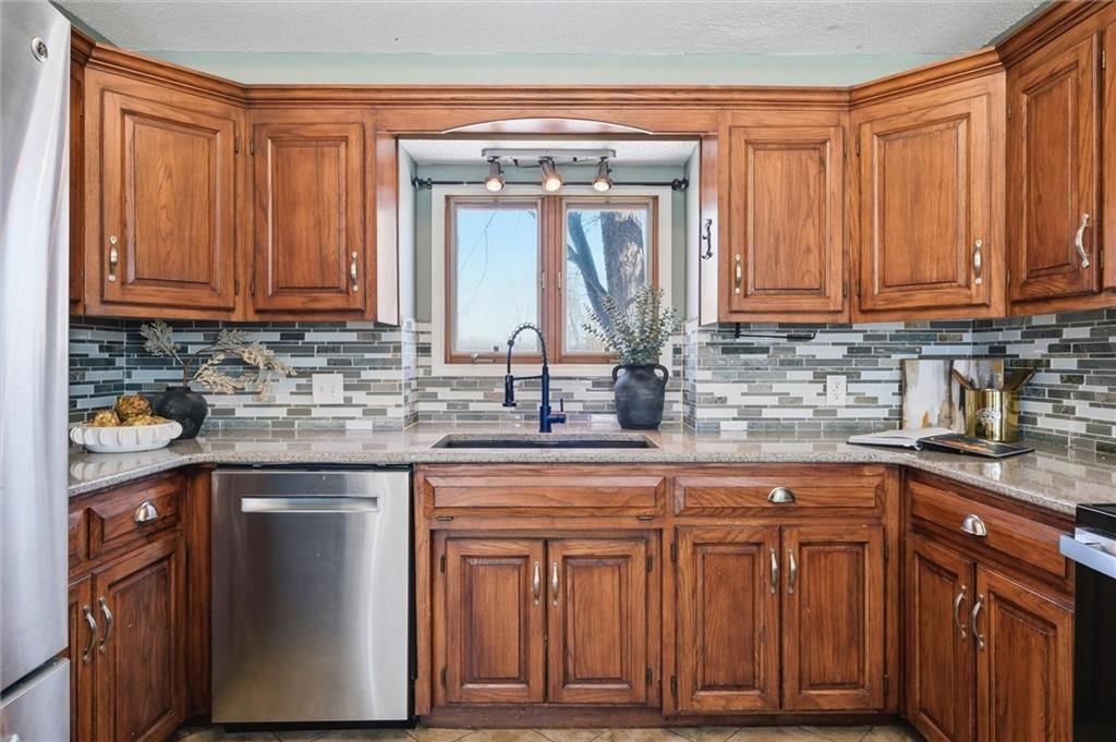 23313 S Aero Drive — photo 8