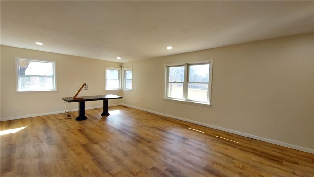 565 S 260th Street — photo 11