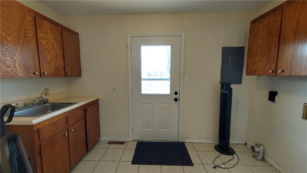 565 S 260th Street — photo 13