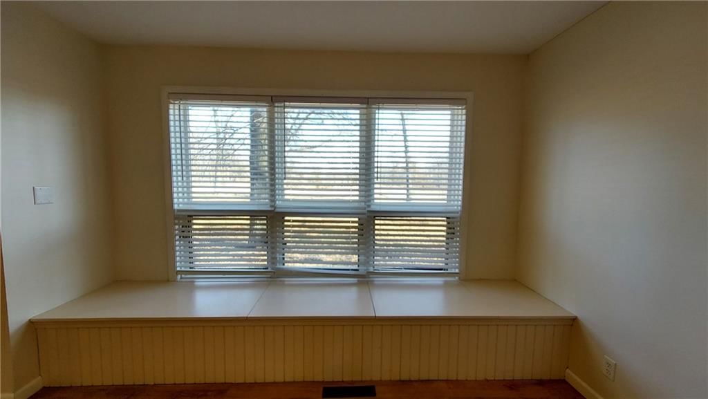 565 S 260th Street — photo 24