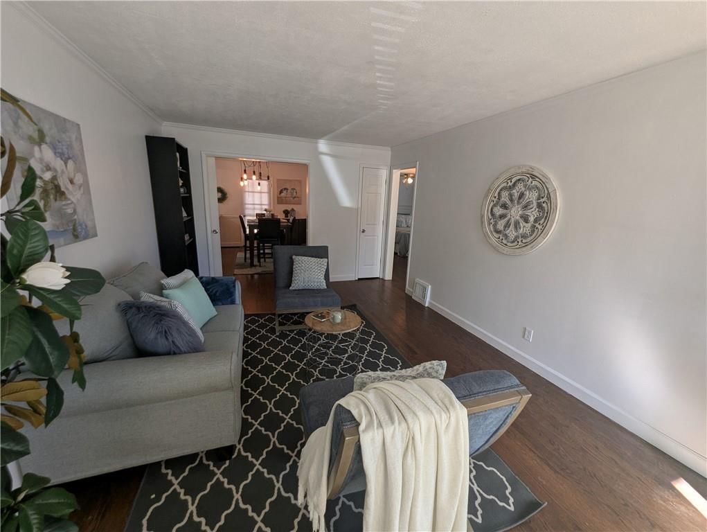 2320 E 71st Terrace — photo 4