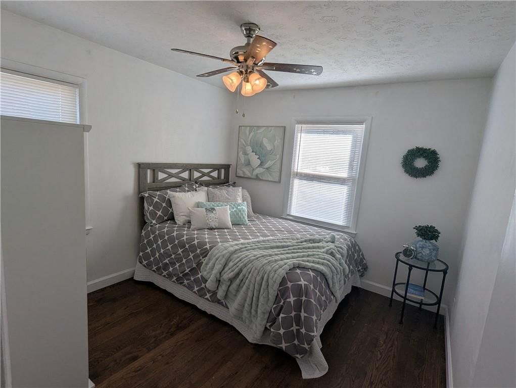 2320 E 71st Terrace — photo 6