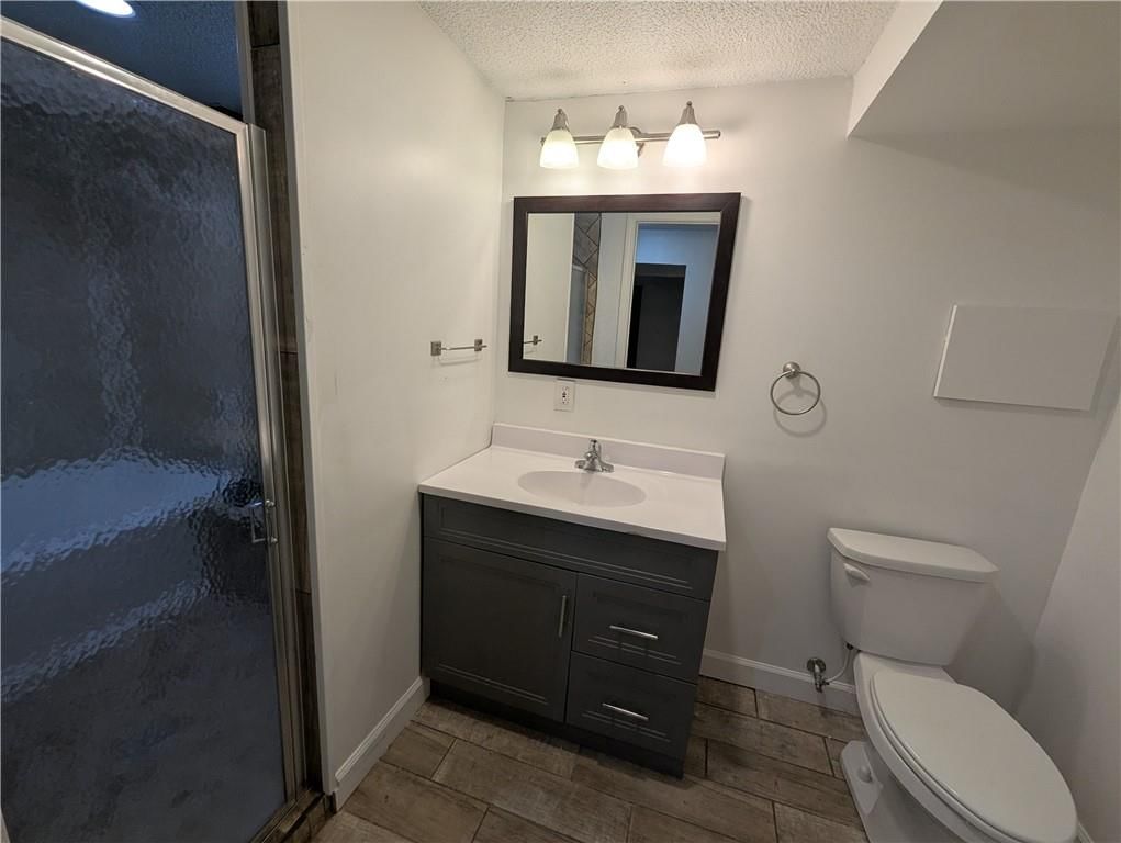2320 E 71st Terrace — photo 26