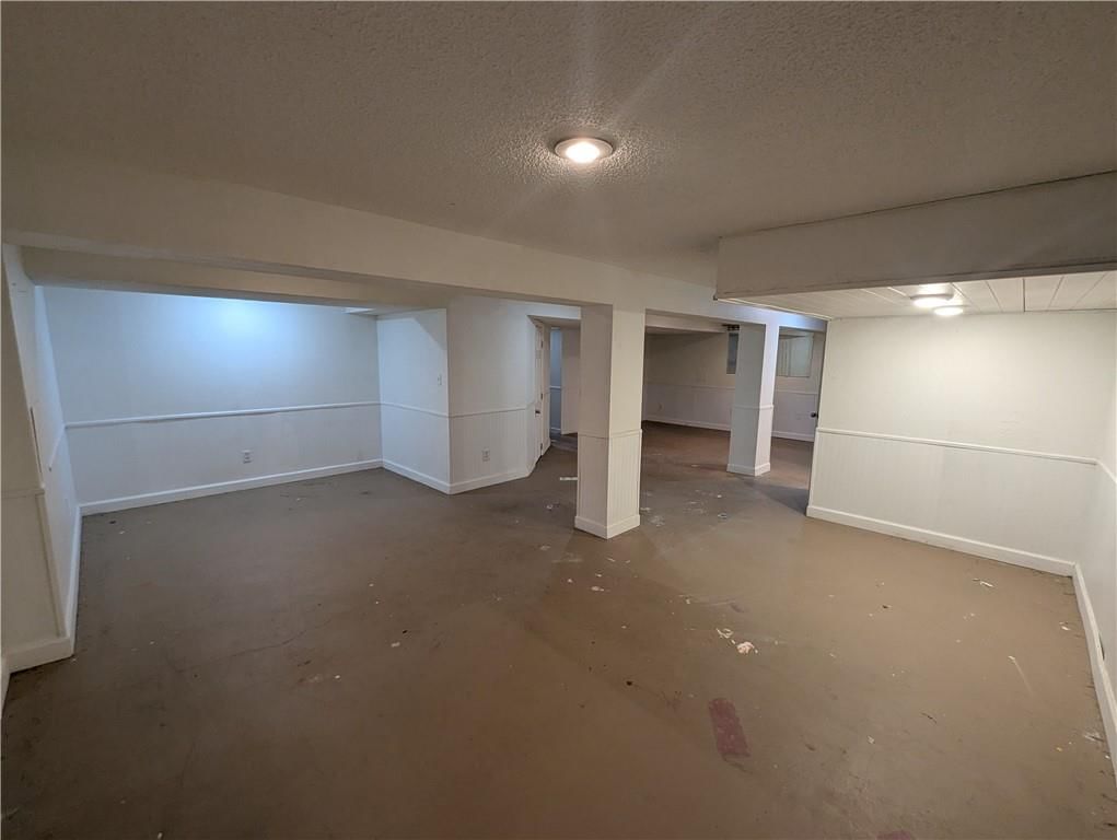 2320 E 71st Terrace — photo 29