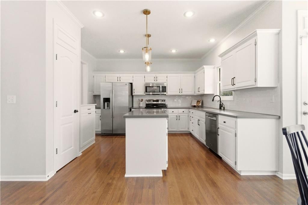 13212 Carter Street — photo 6