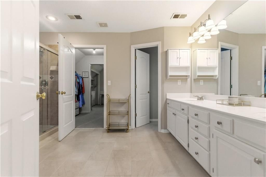 13212 Carter Street — photo 21