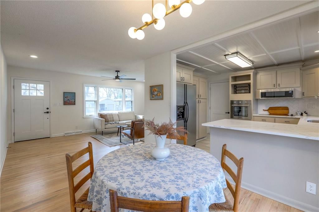 7627 Pawnee Street — photo 15