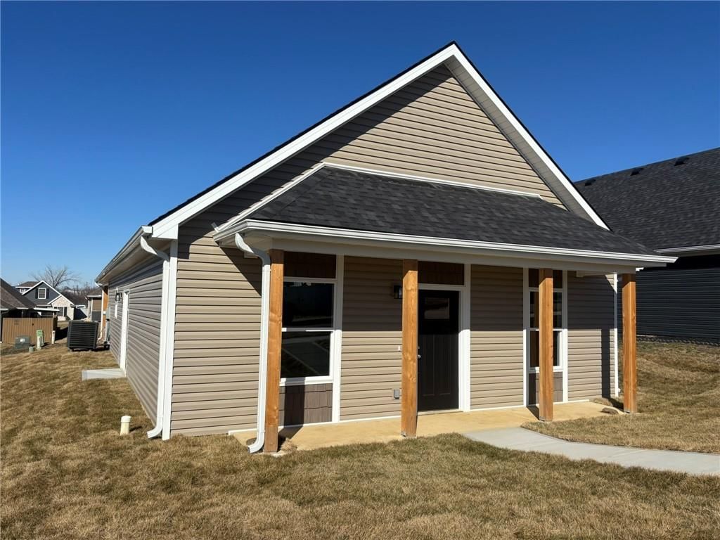 4803 S Creek Woods Drive — photo 2
