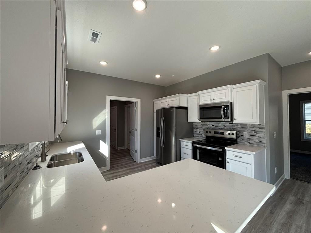 4803 S Creek Woods Drive — photo 9