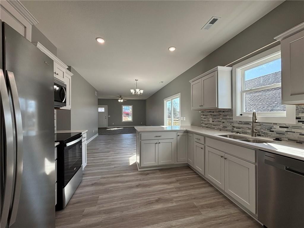 4803 S Creek Woods Drive — photo 13