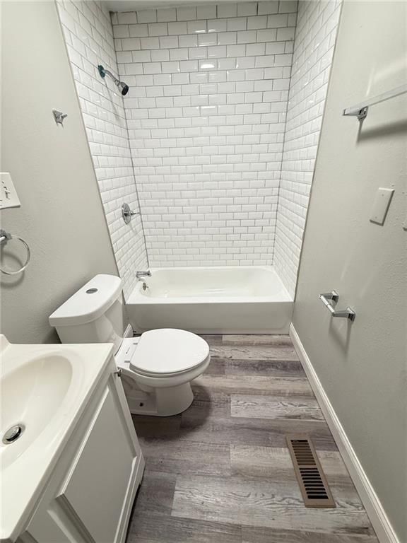 3825 E 56th Street — photo 15