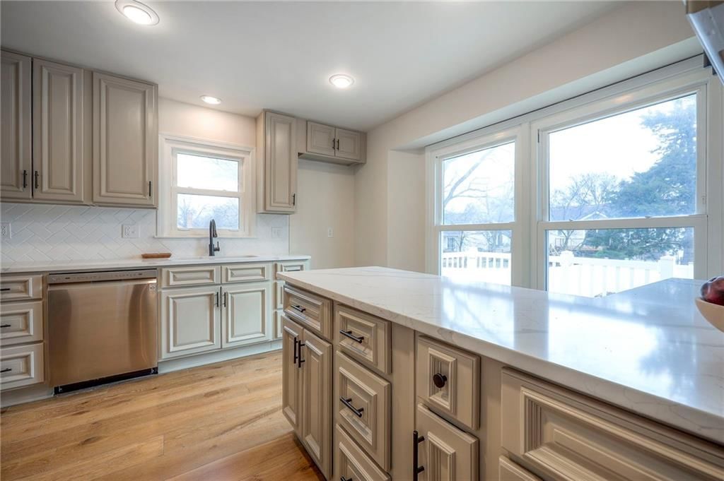 1401 E Sunvale Terrace — photo 12
