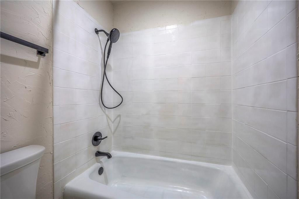 1401 E Sunvale Terrace — photo 20