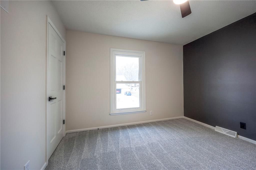 1401 E Sunvale Terrace — photo 23