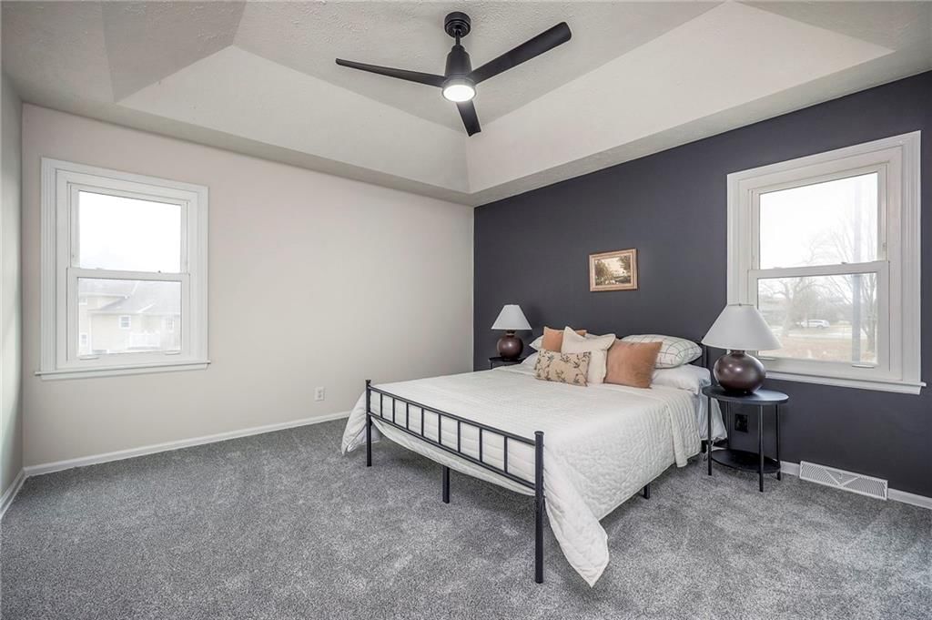 1401 E Sunvale Terrace — photo 24