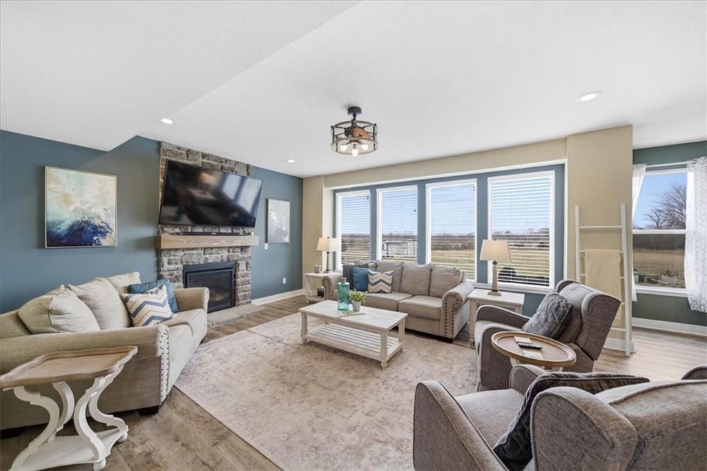 25523 Primrose Lane — photo 4
