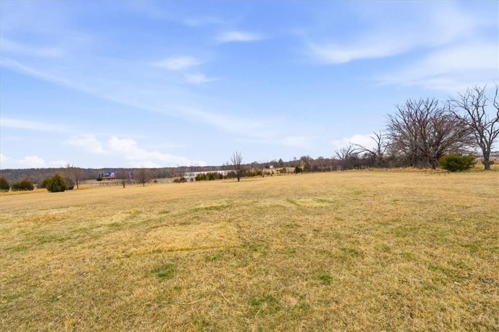 25523 Primrose Lane — photo 34