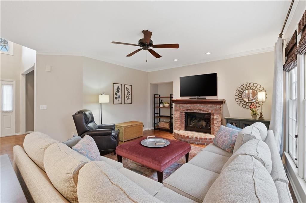 14418 W 115th Terrace — photo 8