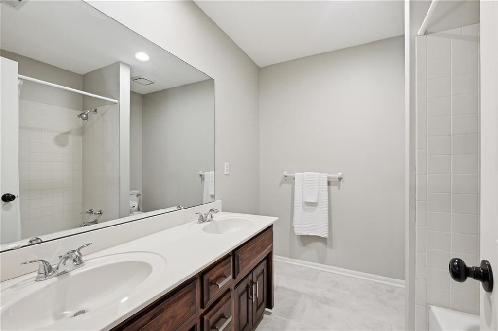 14418 W 115th Terrace — photo 32