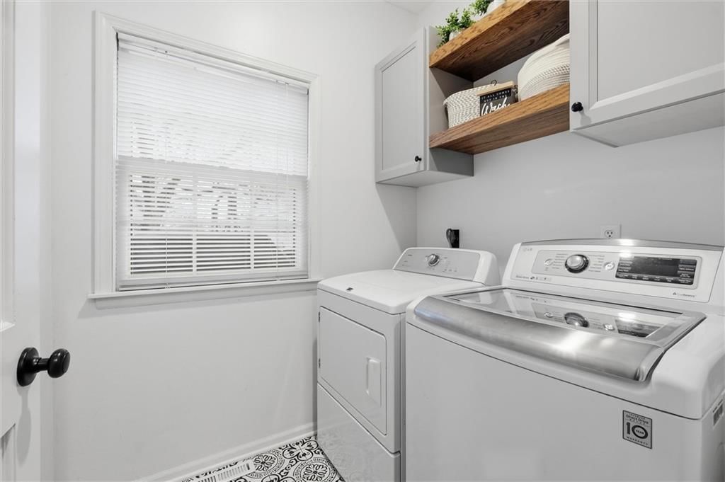 14418 W 115th Terrace — photo 38