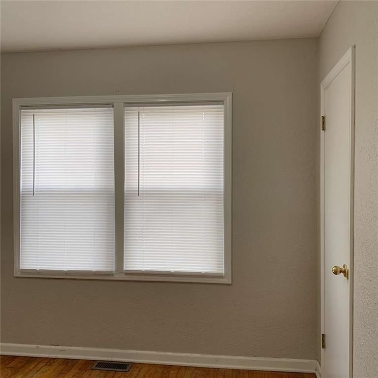 300 9th Street — photo 11