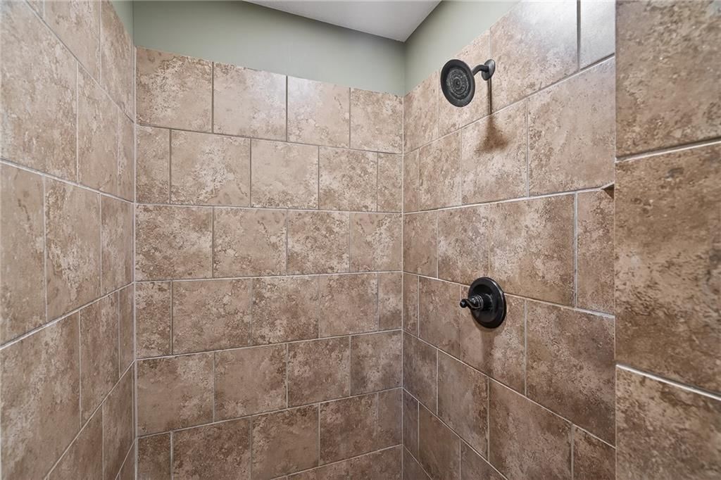 18302 W 194th Terrace — photo 22