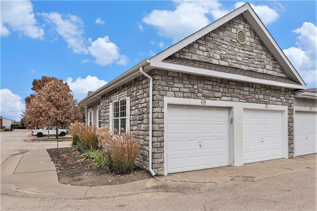15967 S Crestview Drive — photo 4