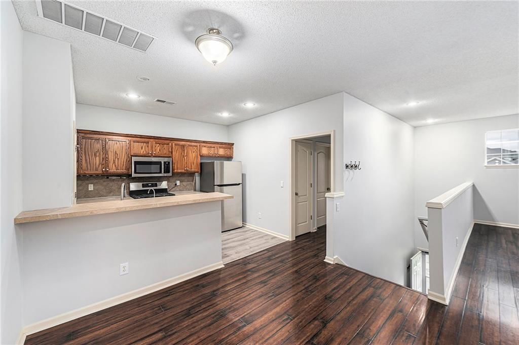 15967 S Crestview Drive — photo 8
