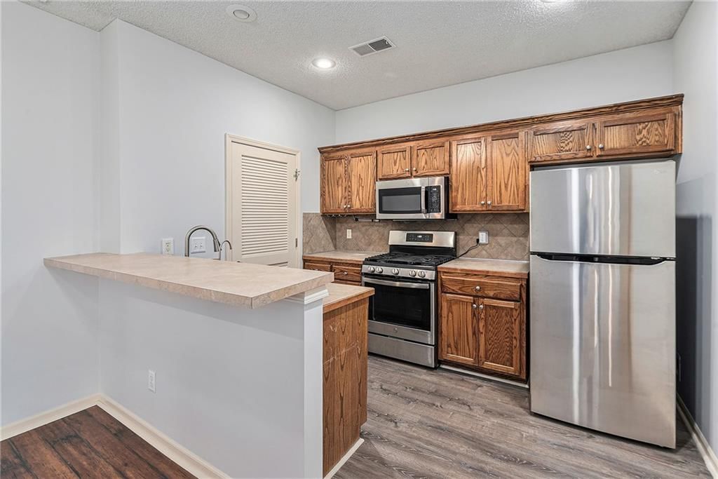 15967 S Crestview Drive — photo 9