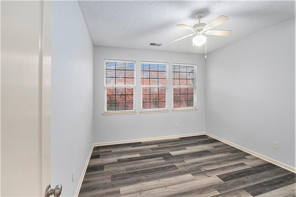 15967 S Crestview Drive — photo 11