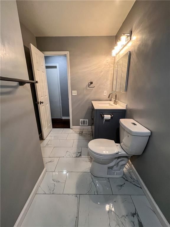 7910 E 74th Street — photo 12