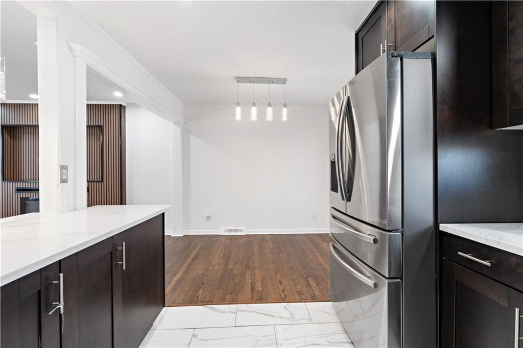 8906 N Mcgee Street — photo 13