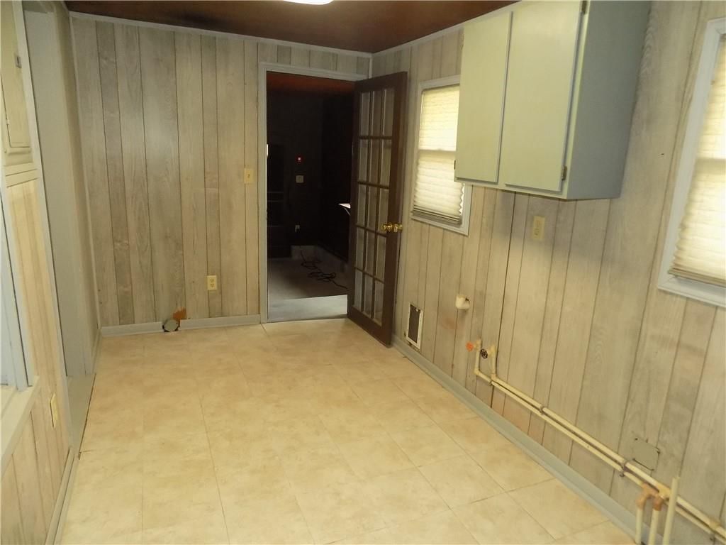 101 W Walnut Street — photo 35