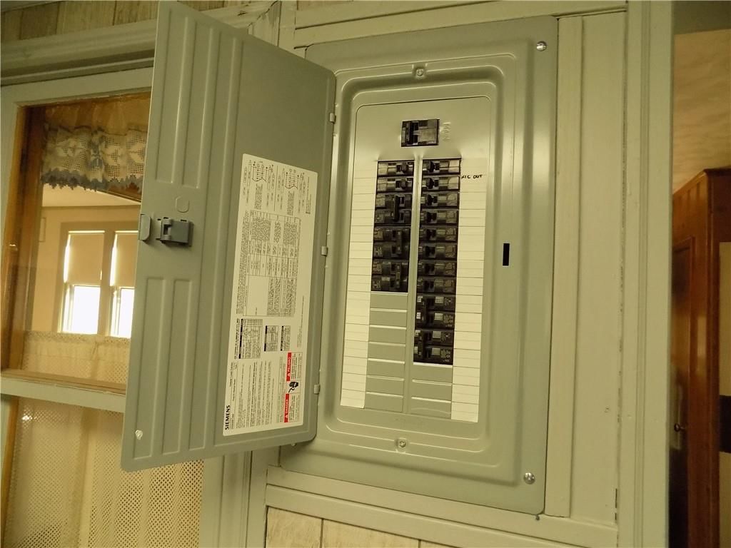 101 W Walnut Street — photo 36