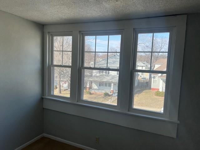 2828 Francis Street — photo 17