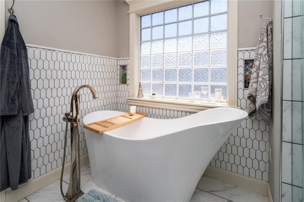 1216 Waverly Drive — photo 16